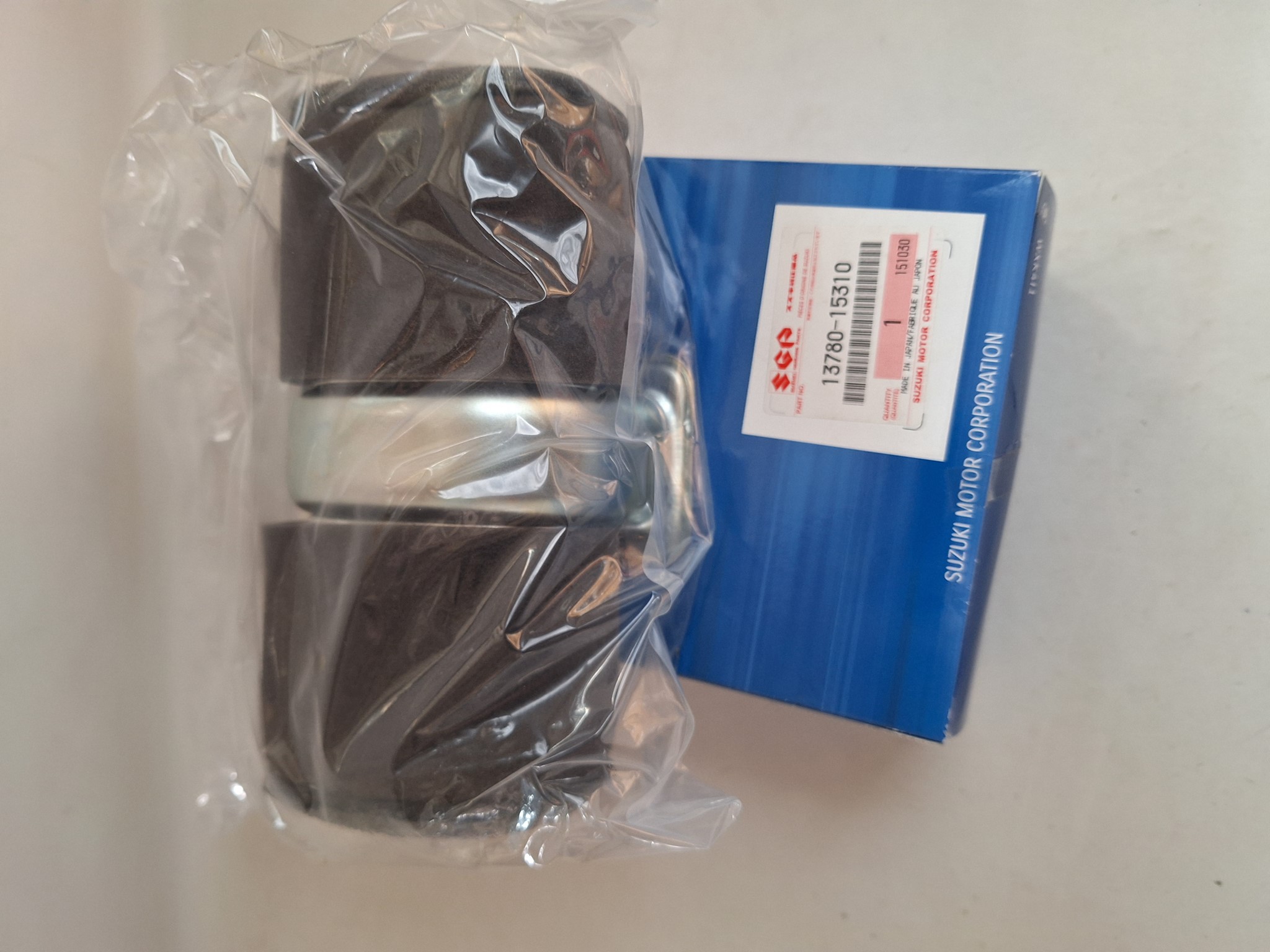 Bild von SUZUKI  LUFTFILTER  13780-15310